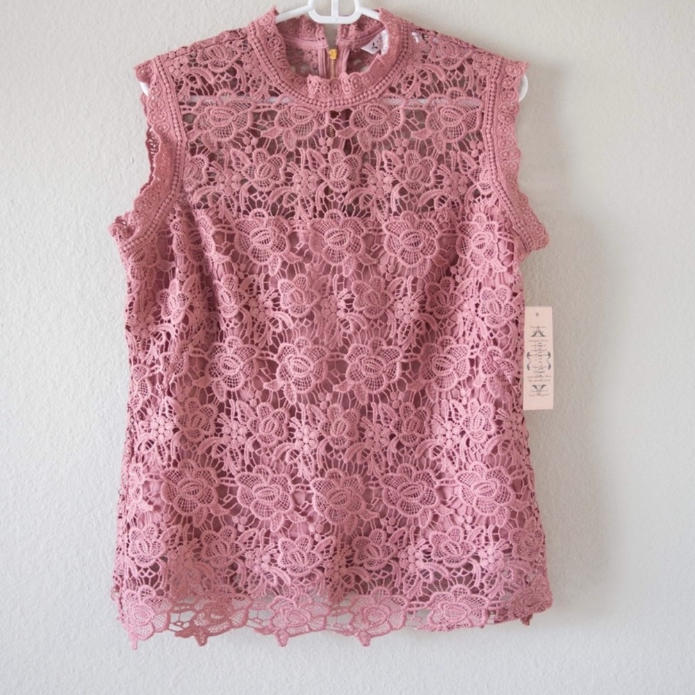Lace crochet Nanette Lepore dark blush shirt NWT